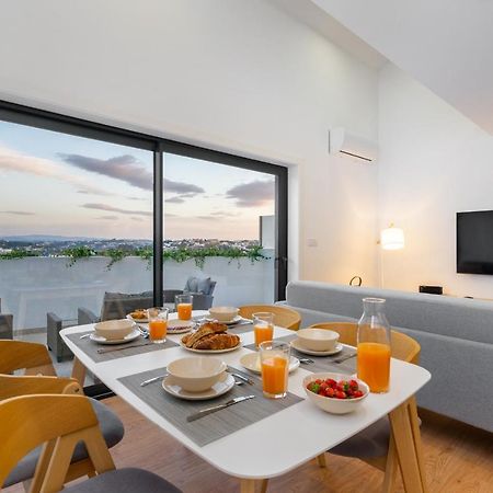 Whome Riverside View Premium Apartment W/ Ac & Terrace OOporto Exteriör bild