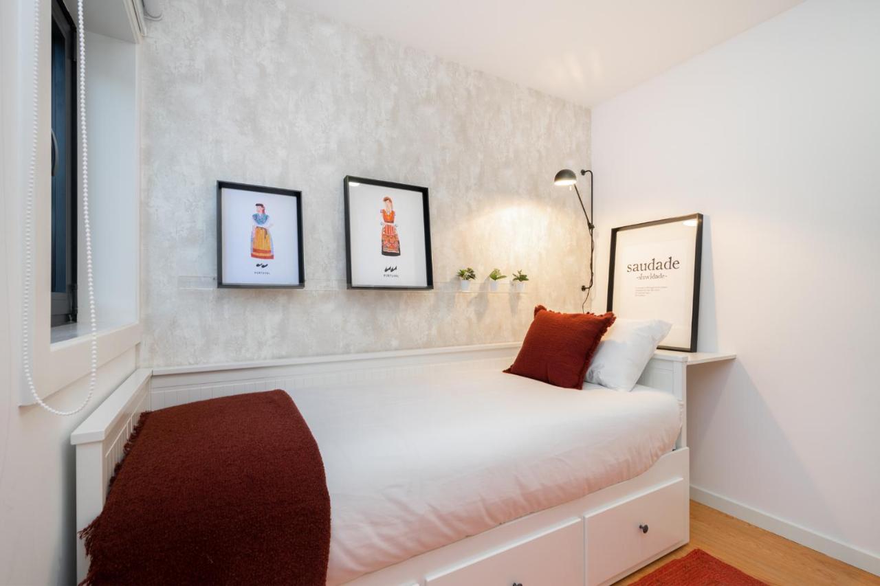 Whome Riverside View Premium Apartment W/ Ac & Terrace OOporto Exteriör bild