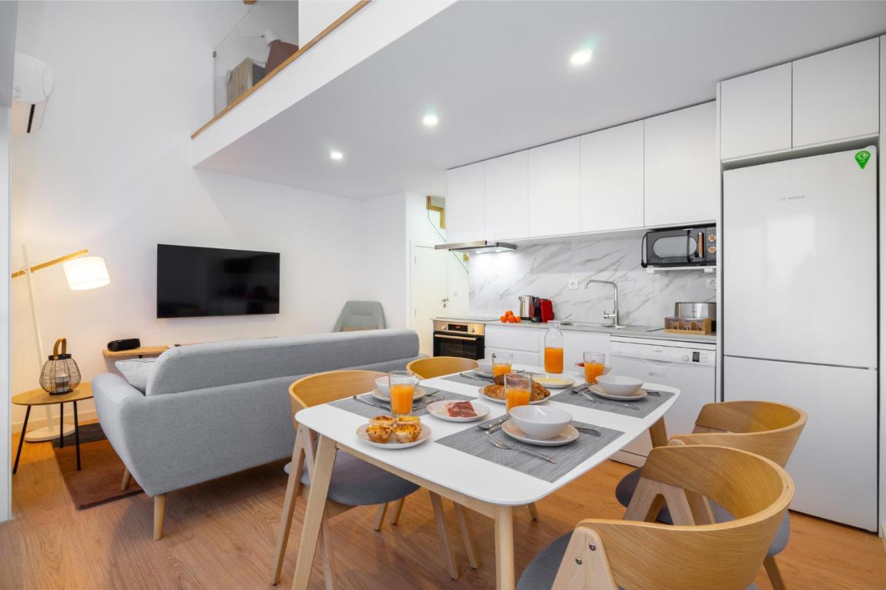 Whome Riverside View Premium Apartment W/ Ac & Terrace OOporto Exteriör bild