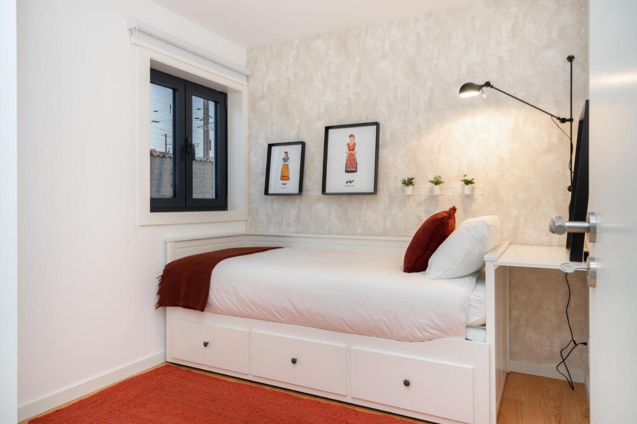 Whome Riverside View Premium Apartment W/ Ac & Terrace OOporto Exteriör bild